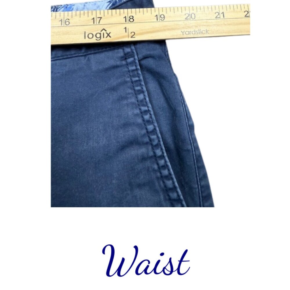 Tommy Bahama Blue Chino Shorts Men’s 40 Casual Comfort - Picture 4 of 6